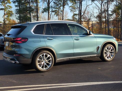 Used 2025 BMW X5 xDrive40i image 8