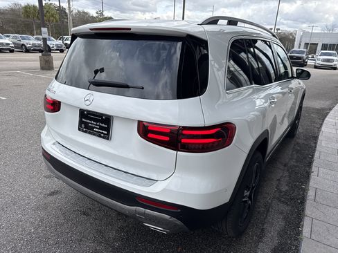 New 2026 Mercedes-Benz GLB 250 image 4