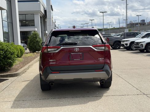Used 2019 Toyota RAV4 Limited w/ All Weather Liner Package AWD/4WD image 6