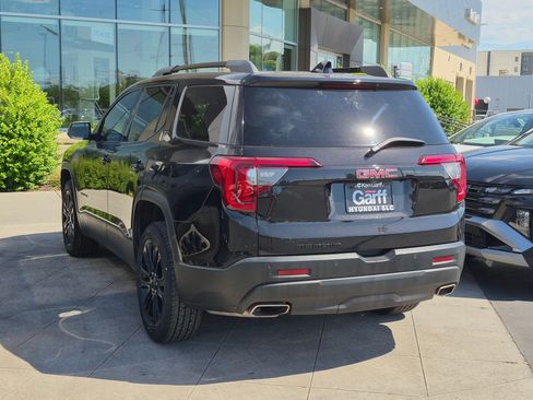 Used 2022 GMC Acadia SLE w/ Driver Convenience Package FWD image 7