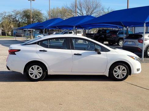 Used 2024 Nissan Versa S w/ Trunk Package image 6