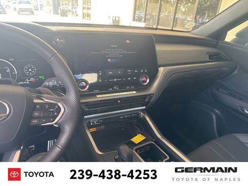 Used 2025 Lexus TX 500h AWD w/ Technology Package image 19