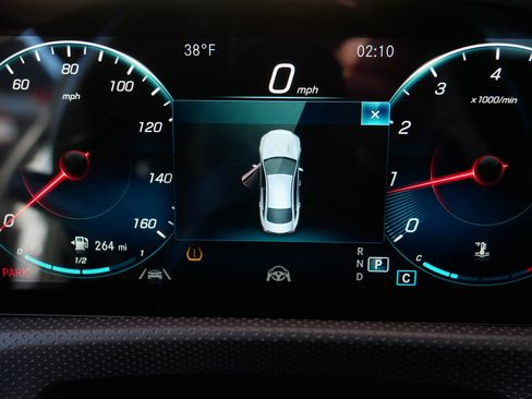 Used 2021 Mercedes-Benz CLA 250 CLA 250 image 21