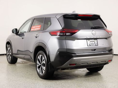 Used 2023 Nissan Rogue SV image 7