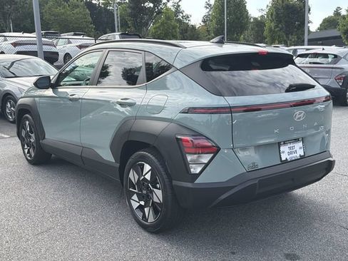 Certified 2025 Hyundai Kona SEL FWD image 11