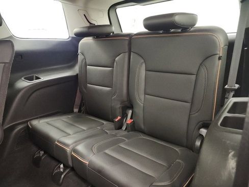 Used 2023 GMC Acadia AT4 w/ Preferred Package image 10