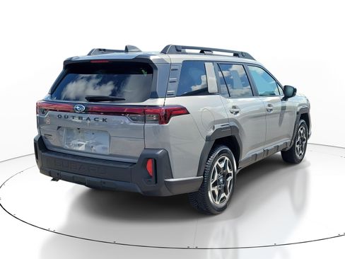Certified 2026 Subaru Outback Touring AWD/4WD image 6