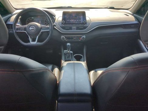 Used 2024 Nissan Altima 2.5 SR FWD image 23