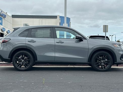 Used 2026 Honda HR-V Sport image 2