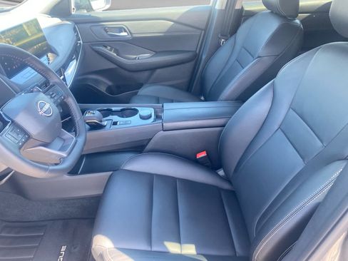 Used 2026 Nissan Rogue SL AWD/4WD image 10