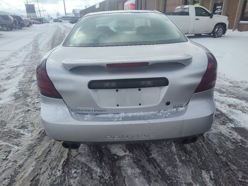 Used 2004 Pontiac Grand Prix GTP image 10