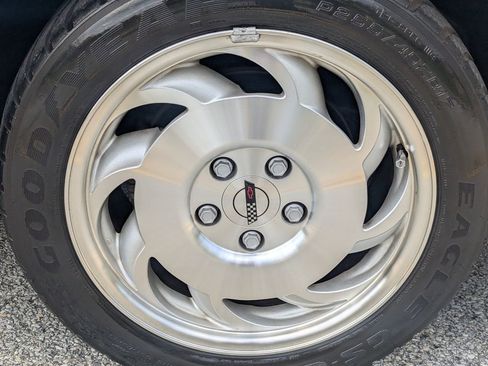 Used 1993 Chevrolet Corvette Coupe RWD image 33