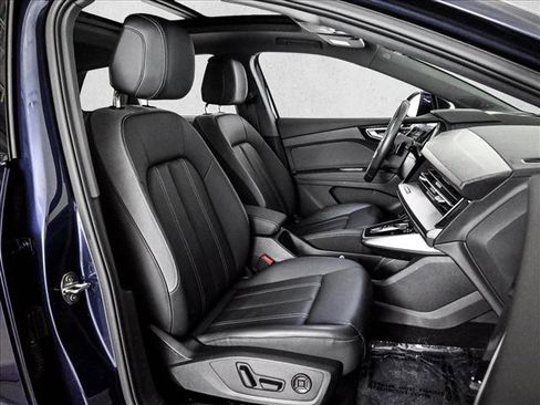 Certified 2023 Audi Q4 e-tron Prestige w/ Black Optic Package AWD/4WD image 22