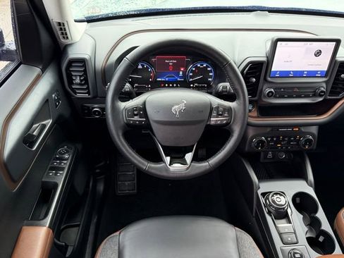 Used 2023 Ford Bronco Sport Outer Banks AWD/4WD image 27