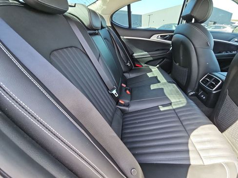 Certified 2026 Genesis G70 2.5T Prestige RWD image 17