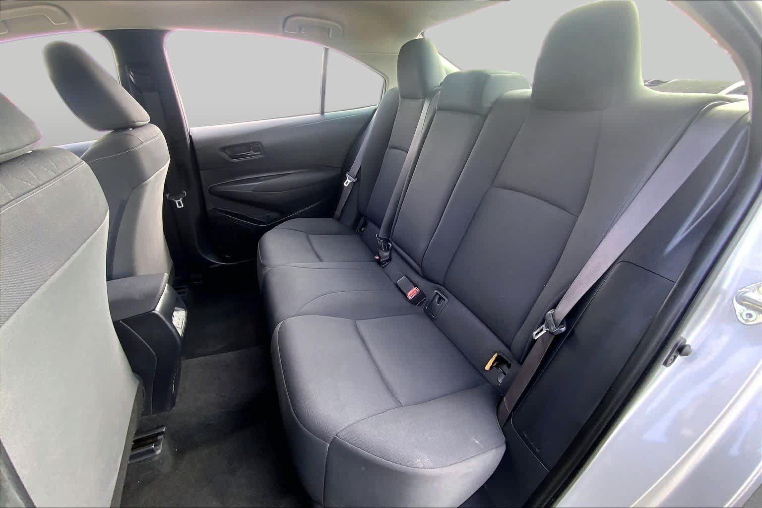 Used 2024 Toyota Corolla LE FWD image 20