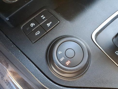 Used 2019 Ford Ranger XL w/ Equipment Group 101A Mid image 18