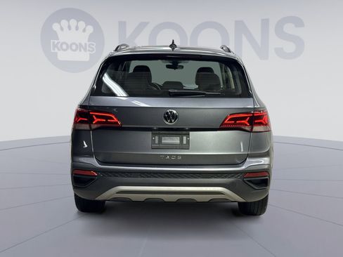 Used 2024 Volkswagen Taos S image 11