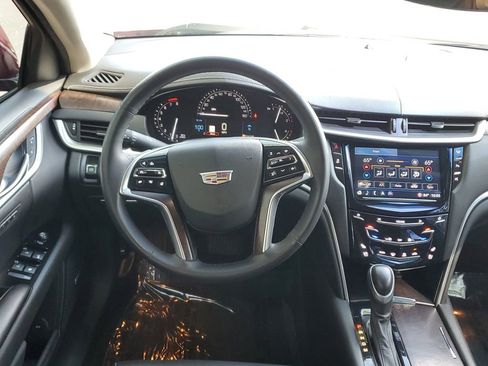 Used 2018 Cadillac XTS Luxury FWD image 17