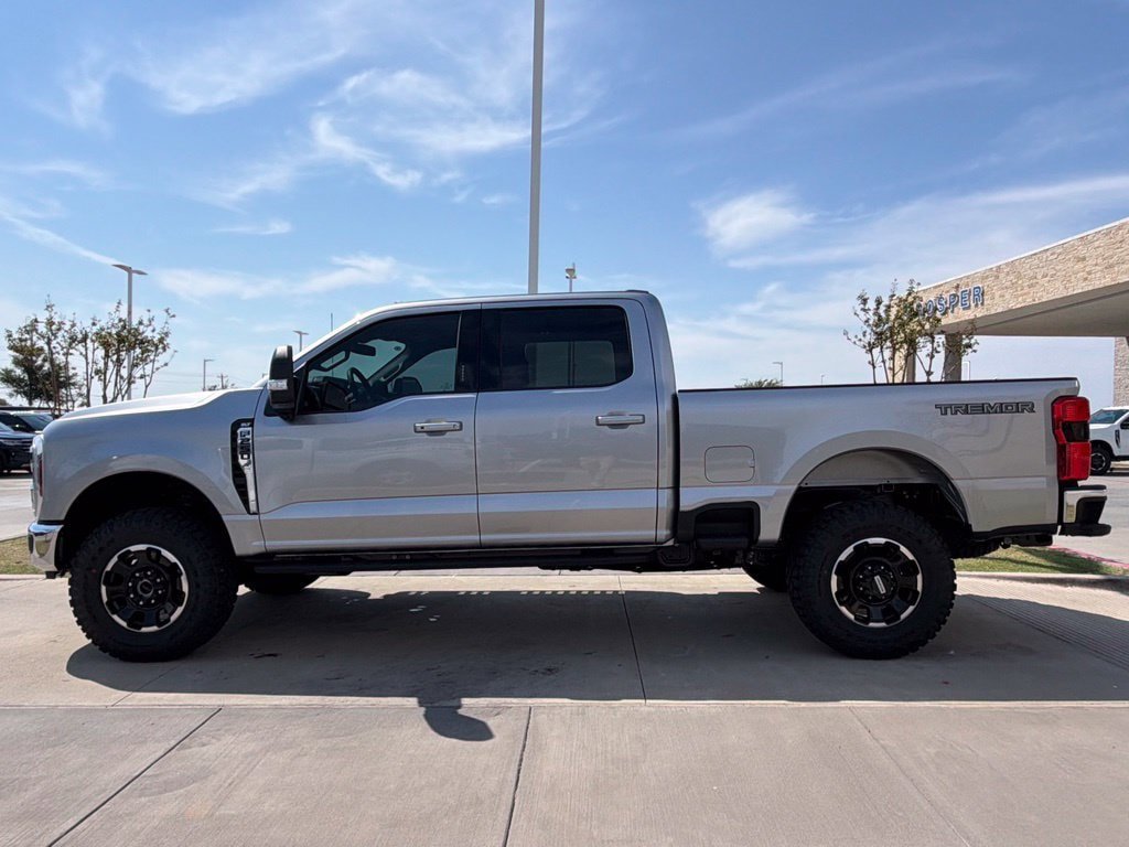 New 2027 Ford F250 XLT w/ XLT Premium Package AWD/4WD image 8