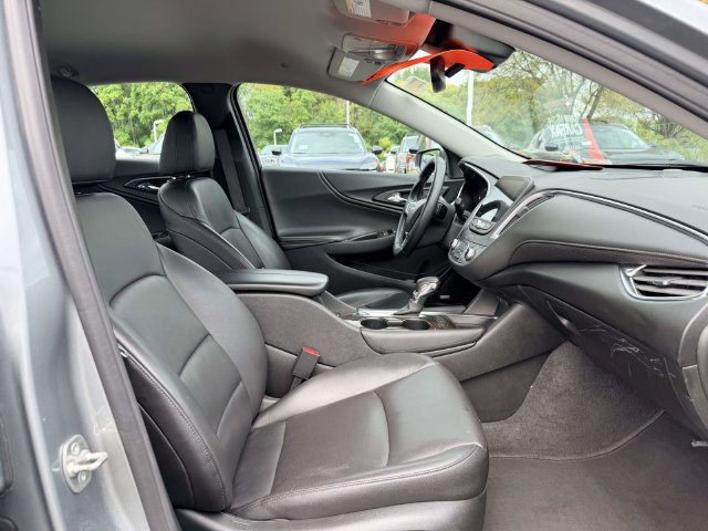 Used 2024 Chevrolet Malibu LT FWD image 10