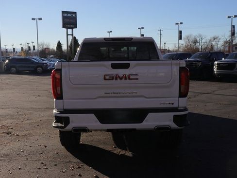 Used 2023 GMC Sierra 1500 AT4 w/ AT4 Premium Package image 5