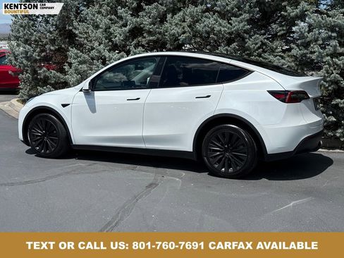 Used 2023 Tesla Model Y Long Range AWD/4WD image 5