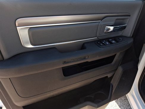 Used 2024 RAM 1500 Classic SLT AWD/4WD image 22