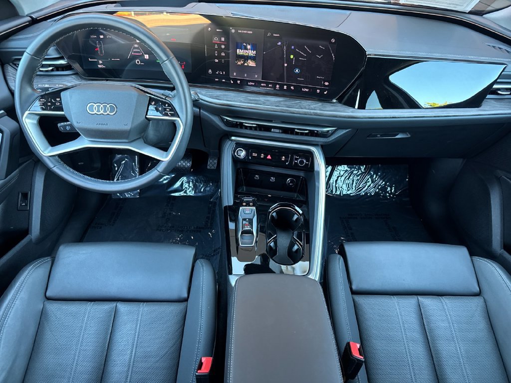 Certified 2025 Audi Q5 Premium Plus AWD/4WD image 17