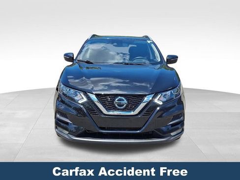 Used 2022 Nissan Rogue Sport SV FWD image 3