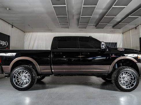 Used 2024 RAM 2500 Limited w/ Safety Group AWD/4WD image 5
