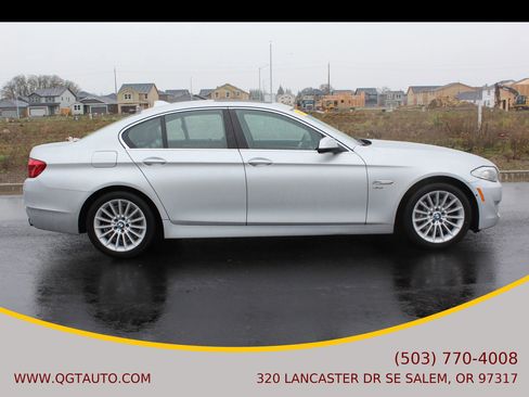 Used 2011 BMW 535i xDrive Sedan image 7
