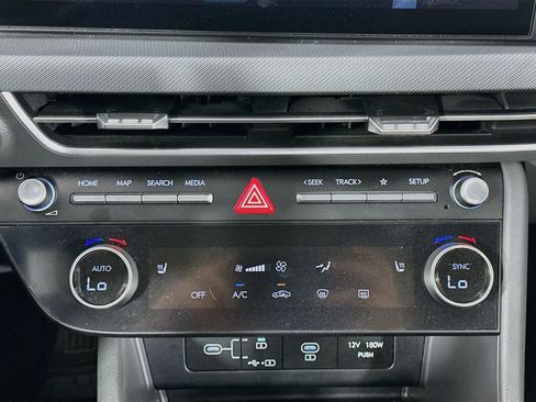 Used 2025 Hyundai Sonata SEL FWD image 24