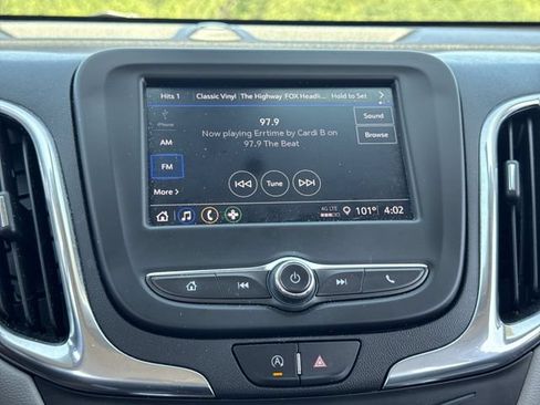 Used 2022 Chevrolet Equinox LT FWD image 16