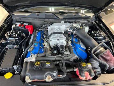 Used 2013 Ford Mustang Shelby GT500 RWD image 47