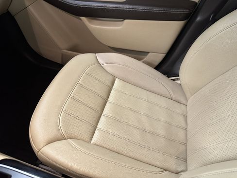 Used 2018 Mercedes-Benz GLE 350 image 53