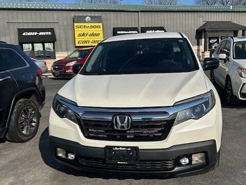 Used 2018 Honda Ridgeline Sport image 2
