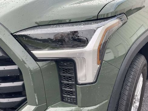 Used 2023 Toyota Tundra SR5 w/ SR5 Premium Package AWD/4WD image 5