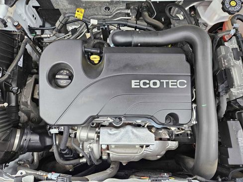 Used 2022 Chevrolet Equinox LS w/ LPO, Floor Liner Package image 28