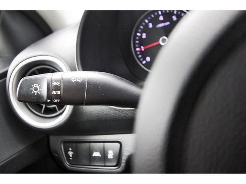 Used 2019 Kia Forte LXS image 20