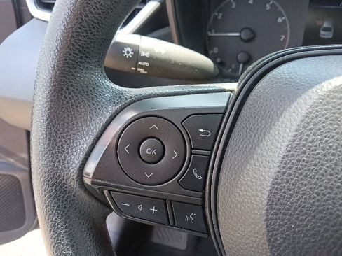 Used 2024 Toyota Corolla LE FWD image 18