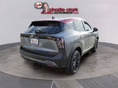 New 2026 Nissan Kicks SR image 6