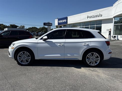 Used 2018 Audi Q5 Prestige image 2