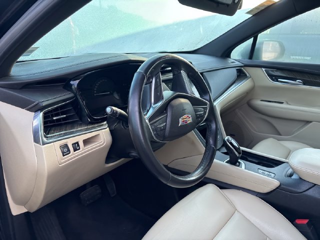 Used 2019 Cadillac XT5 AWD image 8
