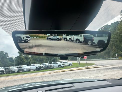 New 2025 Chevrolet Tahoe High Country image 15