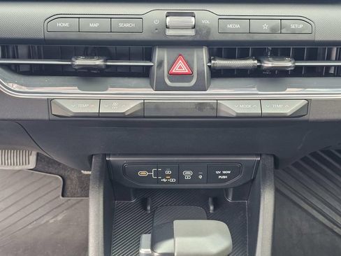 Used 2025 Kia K4 EX FWD image 33