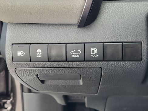 Used 2024 Toyota Camry SE FWD image 21
