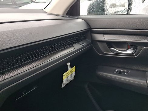 Used 2025 Honda CR-V LX image 31