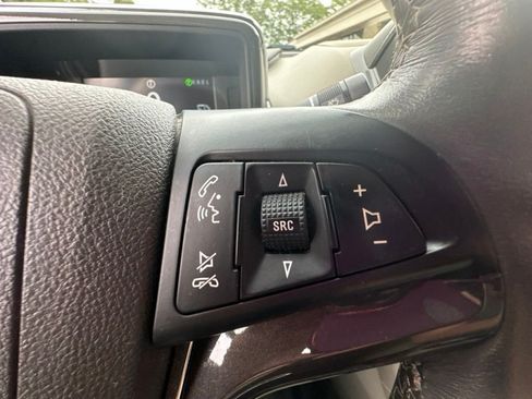 Used 2014 Chevrolet Volt Premium w/ Premium Trim Package FWD image 9