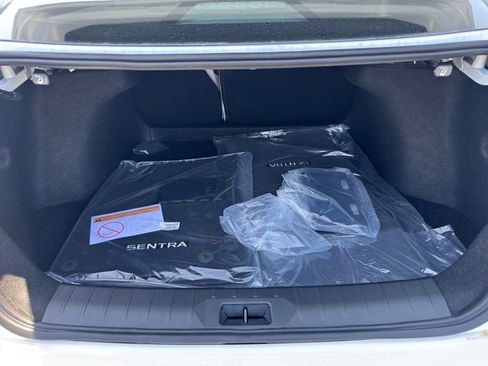 New 2026 Nissan Sentra SL FWD image 17